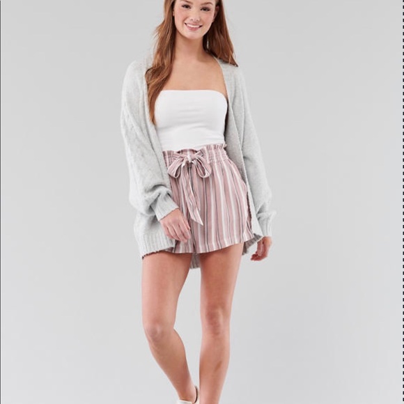 Hollister Ultra High-Rise Paper-Bag Woven Short - Picture 6 of 6